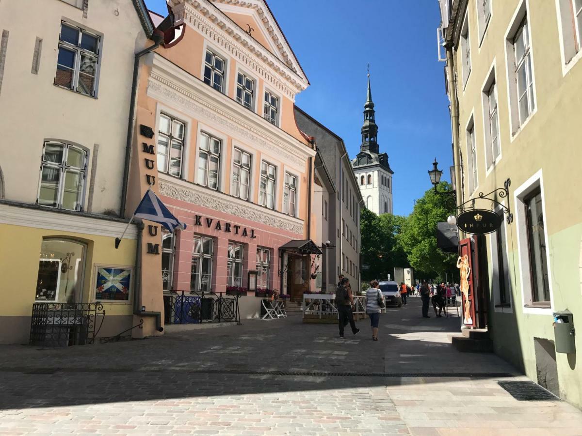 Old Bishop'S House Apartment Tallinn Exterior photo